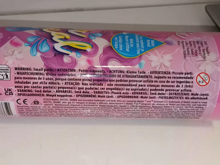 BARBIE COLOR REVEAL NIEODPAKOWANA NIESPODZIANKA 1 LALKA 4 AKCESORIA