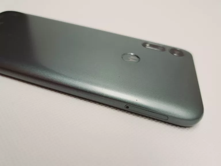 TELEFON MOTOROLA MOTO E6S