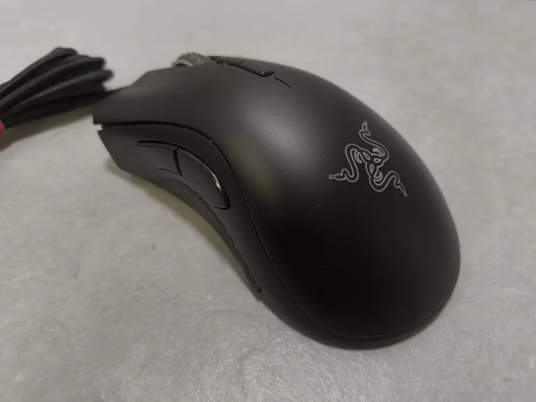 MYSZ GAMINGOWA RAZER DEATHADDER CHROMA RZ01-0121