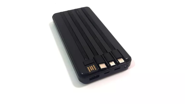 POWERBANK 20 000 Z RÓŻNYMI KOŃCÓWKAMI