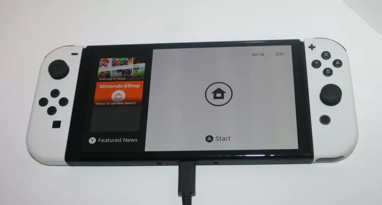 KONSOLA NINTENDO SWITCH OLED