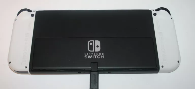 KONSOLA NINTENDO SWITCH OLED