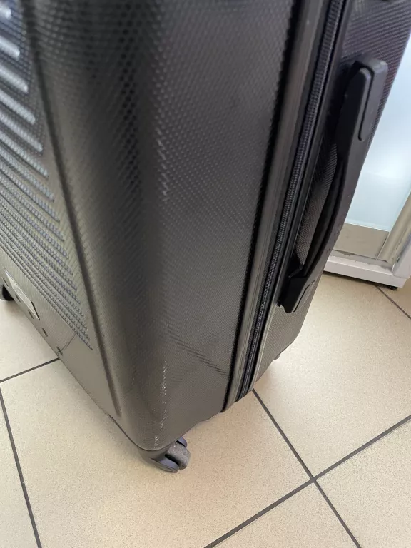 walizka-srednia-abs-puccini-granatowa-abs016b-7a-pojemnosc-63