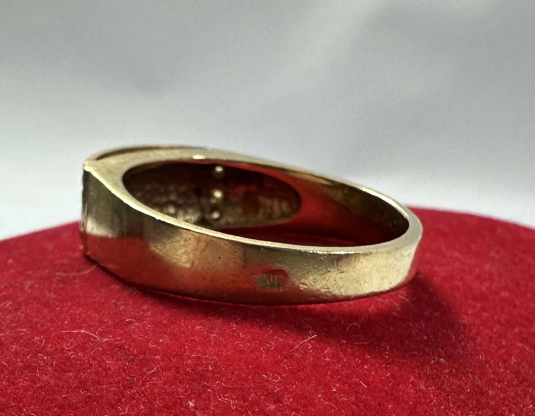 sliczny-zloty-pierscionek-proby-585-r-23-662g-kolor-dominujacy-205826-225106