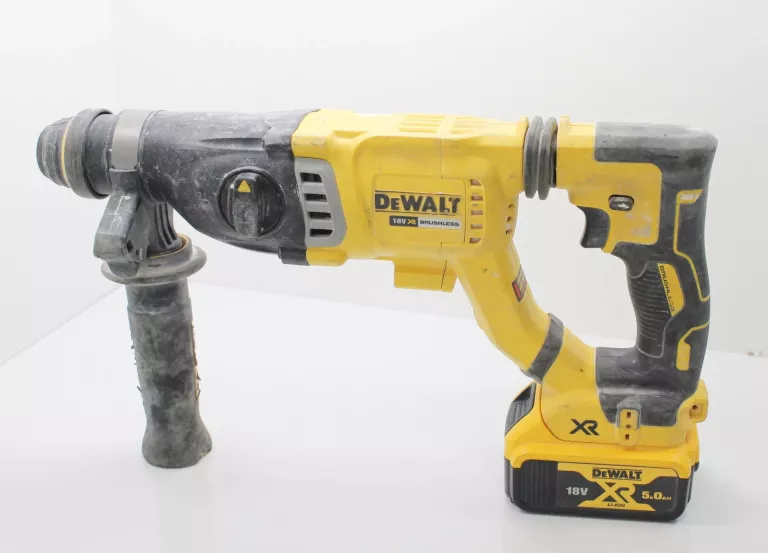 MŁOTOWIERTARKA AKUMULATOROWA DEWALT DCH263