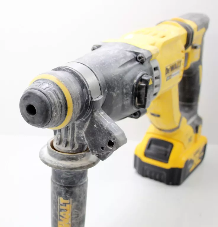 MŁOTOWIERTARKA AKUMULATOROWA DEWALT DCH263