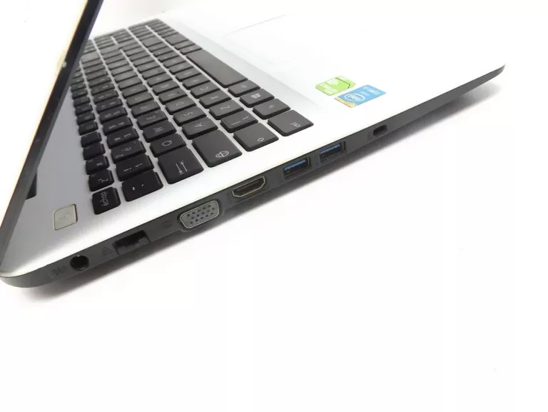 LAPTOP ASUS I3-4005U 1,7GHZ 920M 4/1000GB QCWB335