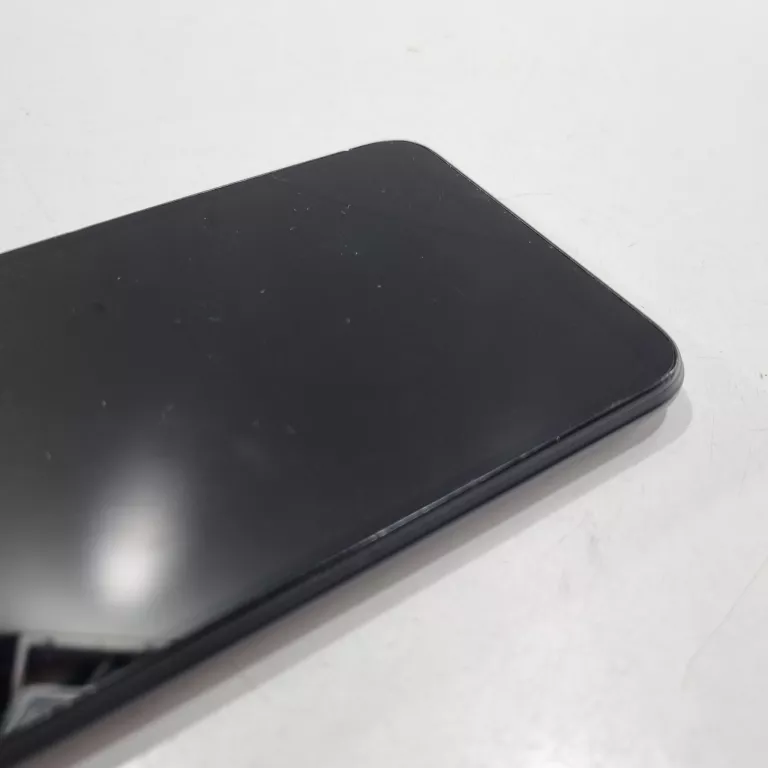 POCO C40 4GB 64GB AND11 PĘKNIETY EKRAN