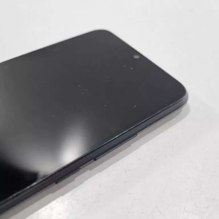 POCO C40 4GB 64GB AND11 PĘKNIETY EKRAN