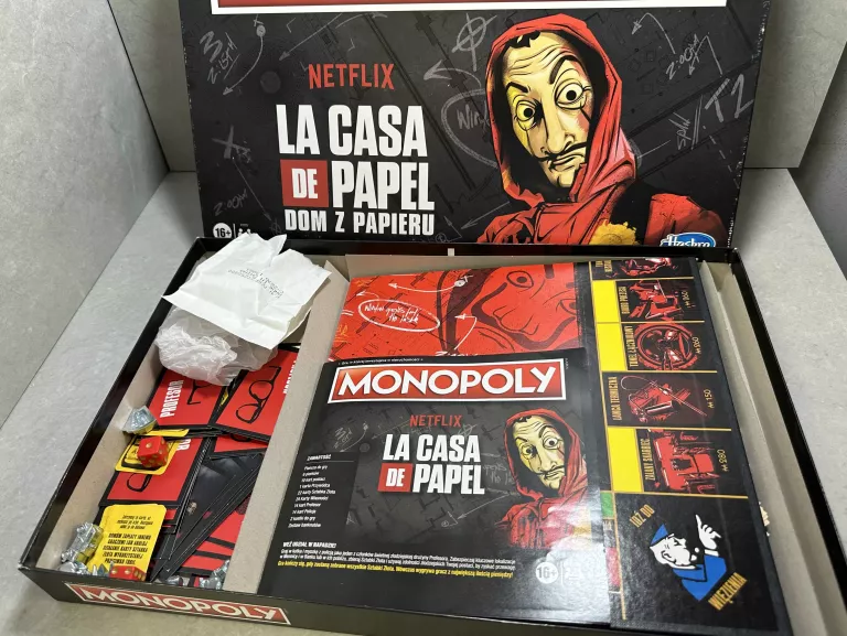 MONOPOLY DOM Z PAPIERU