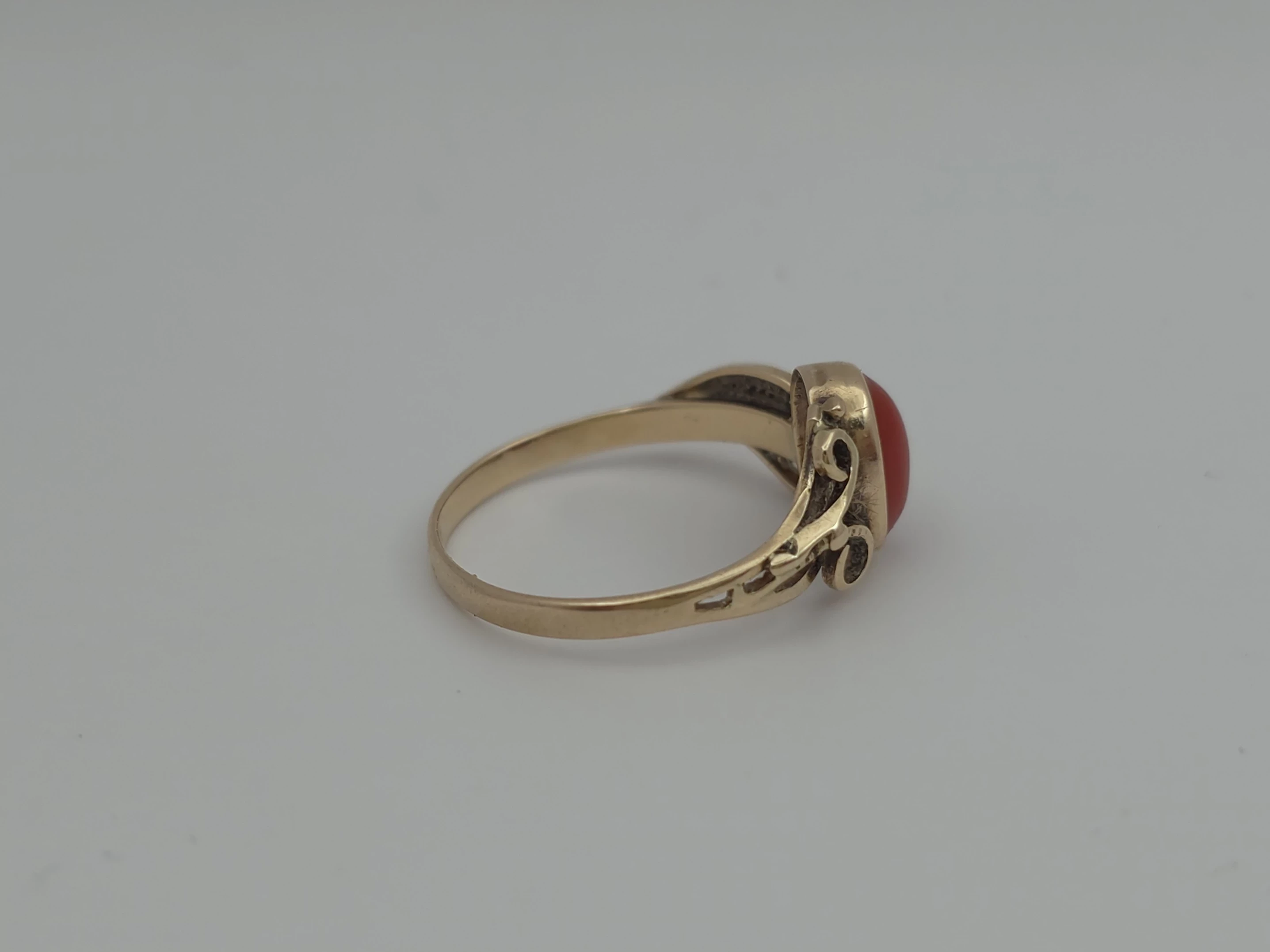 zloty-pierscionek-z-koralem-585-14k-r16-223g-proba-zlota-206646-228242