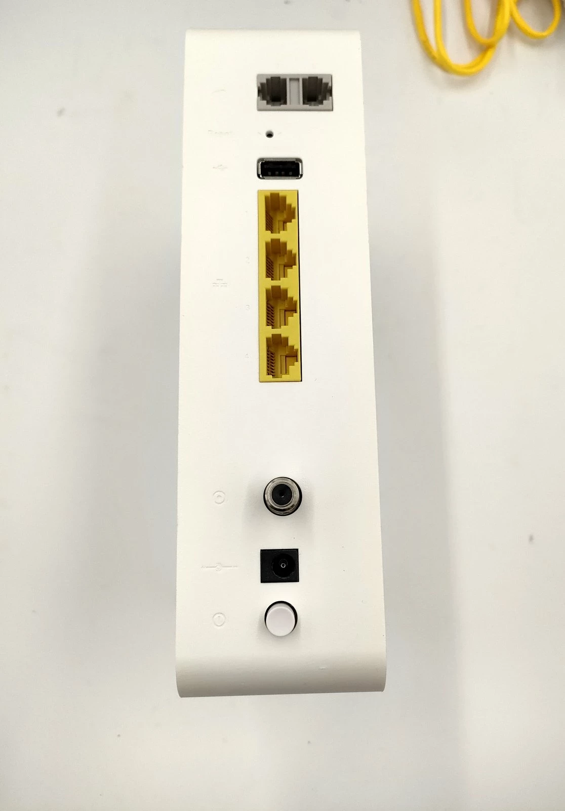 router-technicolor-cga-2121-okazja-stan-11323-2