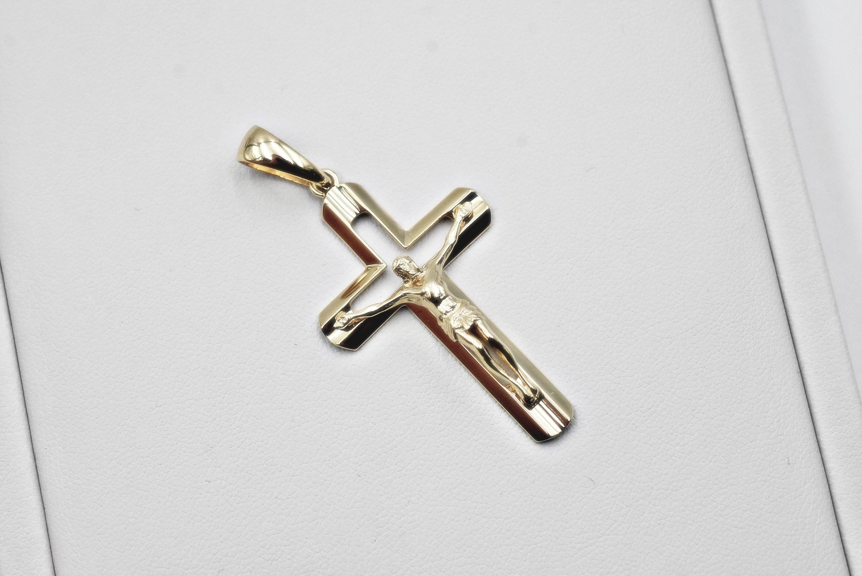 zlota-zawieszka-krzyz-585-518g-rodzaj-2205-2