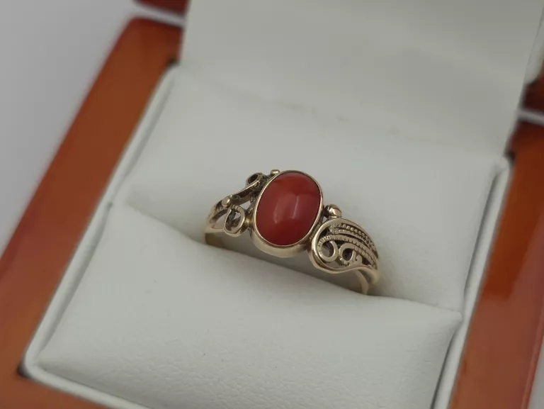 zloty-pierscionek-z-koralem-585-14k-r16-223g-stan-11323-2