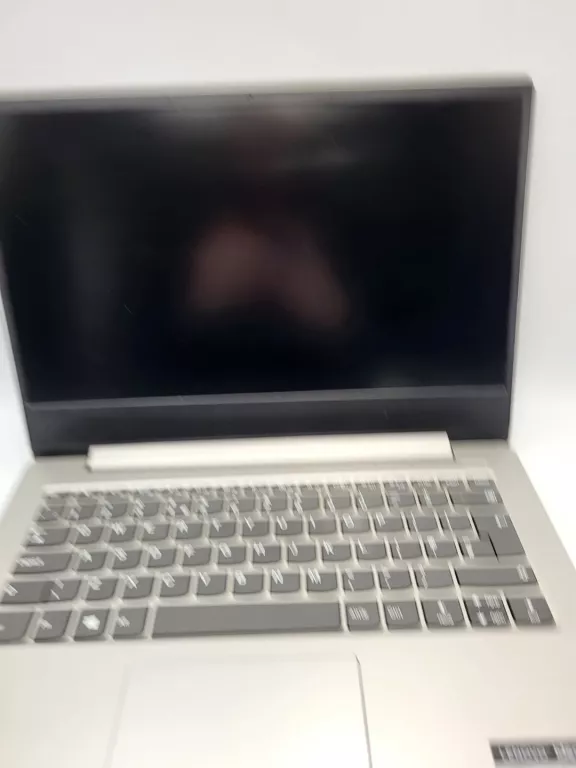 LAPTOP LENOVO IDEAPAD 330S 14" I5-8250U 8/128GB