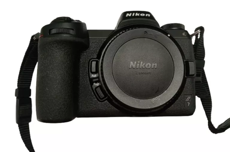 aparat-cyfrowy-nikon-z7-body-przebieg-migawki-13203-model-z7