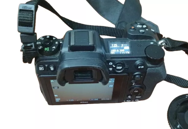 aparat-cyfrowy-nikon-z7-body-przebieg-migawki-13203-ean-gtin-4960759906663