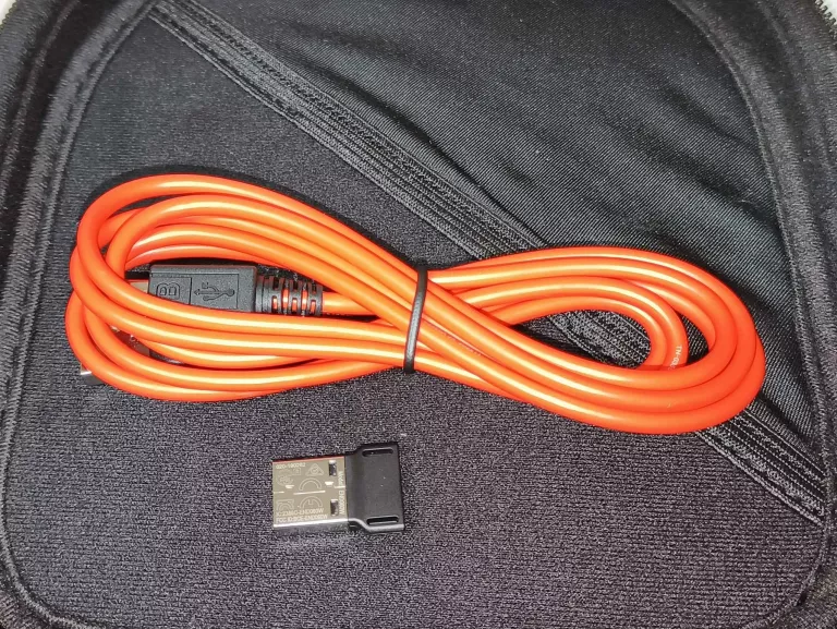 SŁUCHAWKI Z MIKROFONEM JABRA EVOLVE 75 FUTERAŁ KOMPLET IGŁA