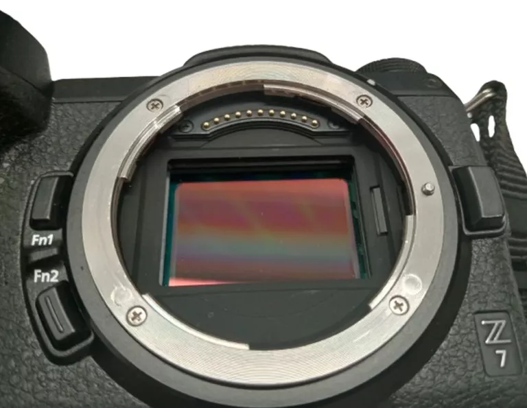 aparat-cyfrowy-nikon-z7-body-przebieg-migawki-13203-marka-248811-1939856