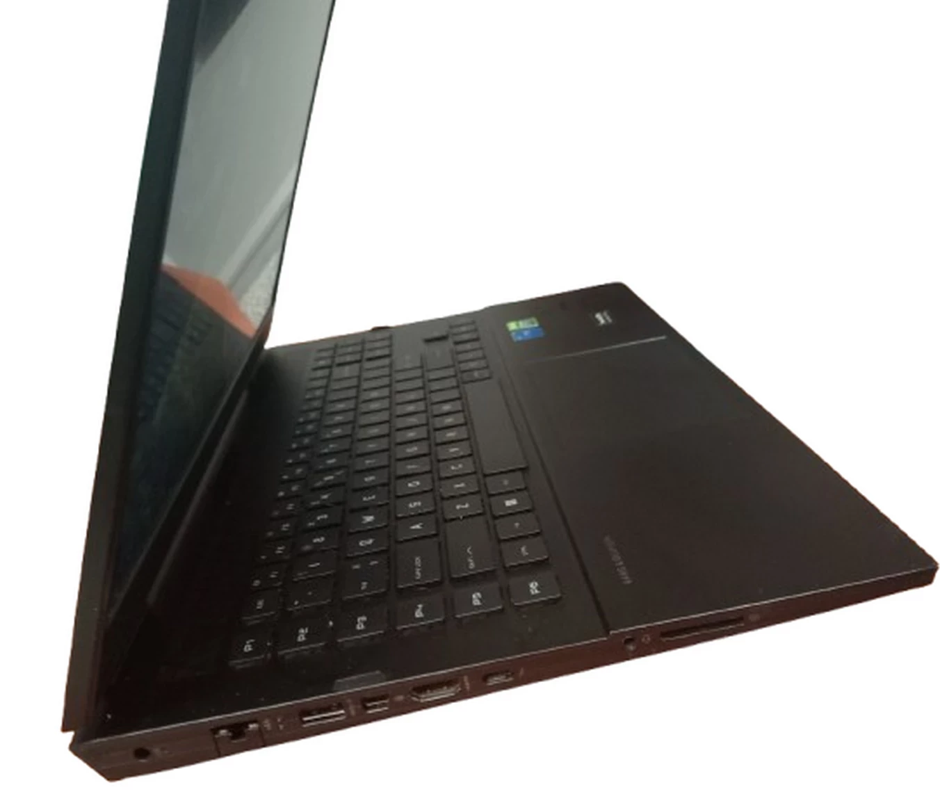 laptop-hp-omen-17-ck0720nw-16gb512gb-seria-procesora-4366-20