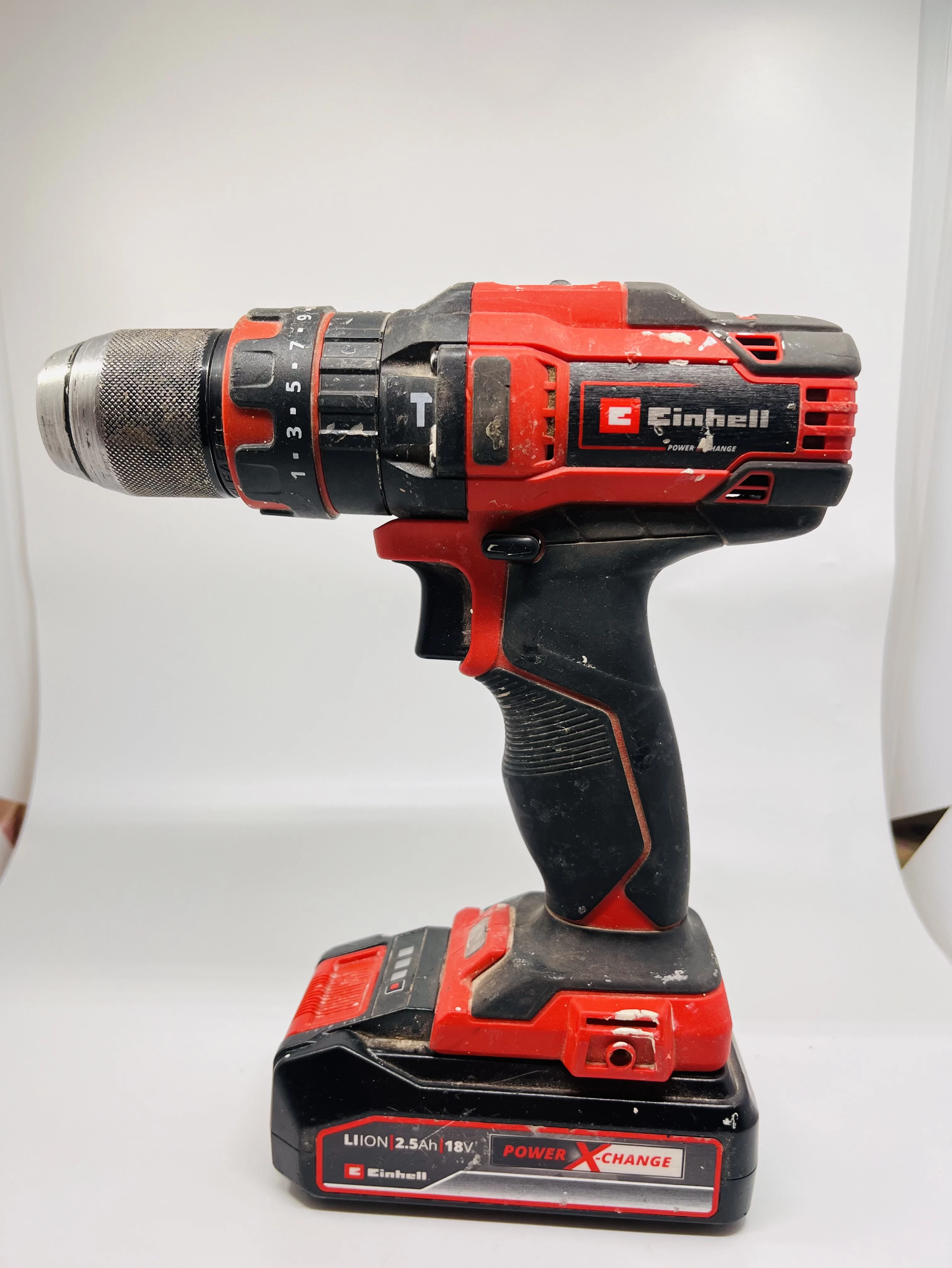 wiertarko-wkretarka-udarowa-te-cd-1844-li-i-25ah-einhell-lad-akum-typ-uchwytu-129629-1