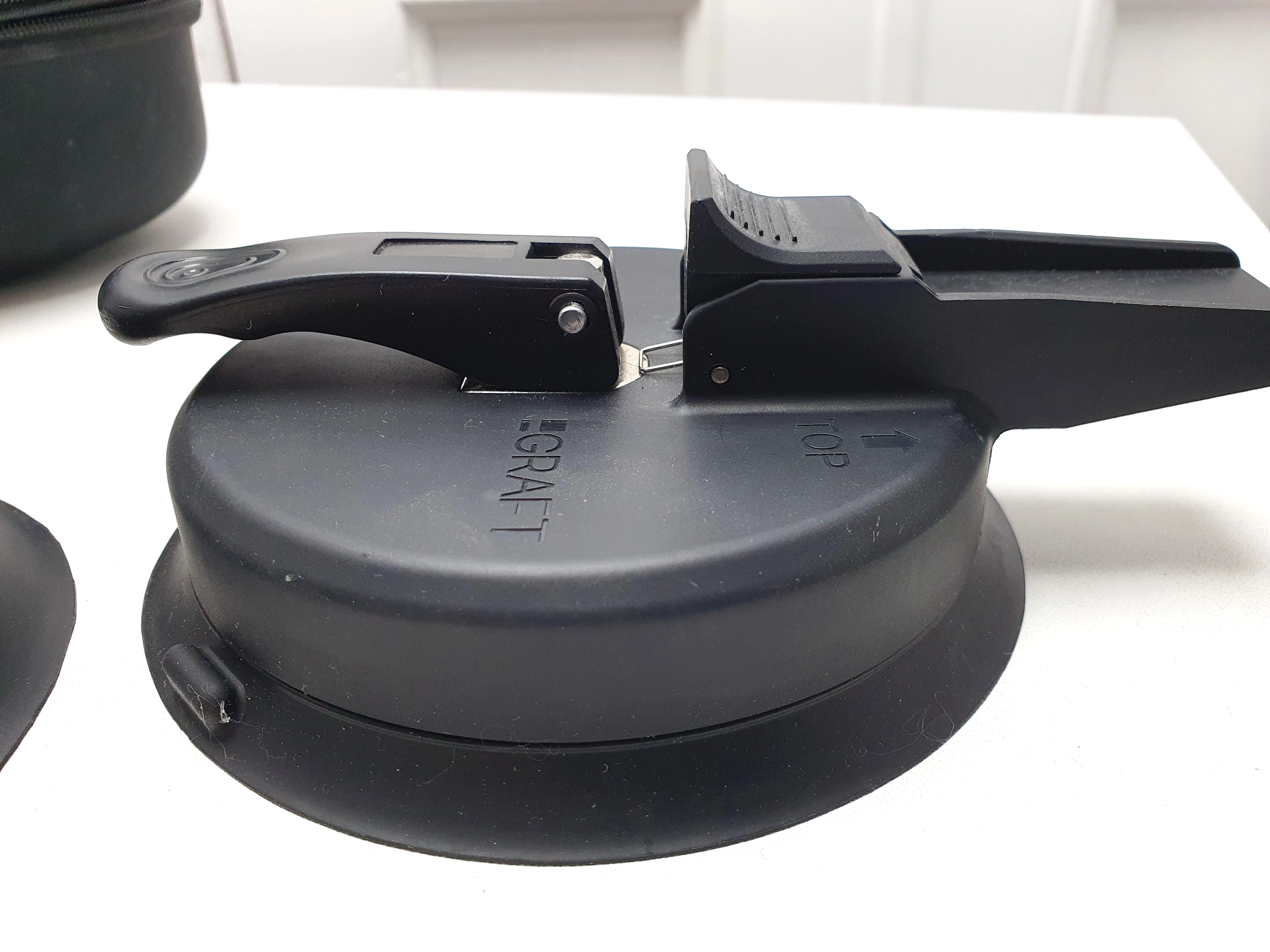 graft-uchwyt-na-markize-stope-markizy-graft-2-sztuki-w-etui-marka-248811-958954