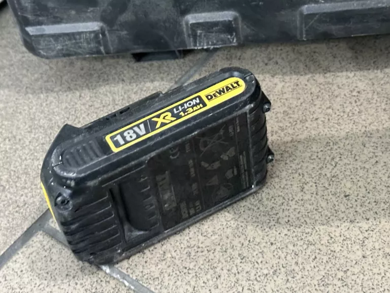 WKRĘTARKA DEWALT DCD776 WALIZKA