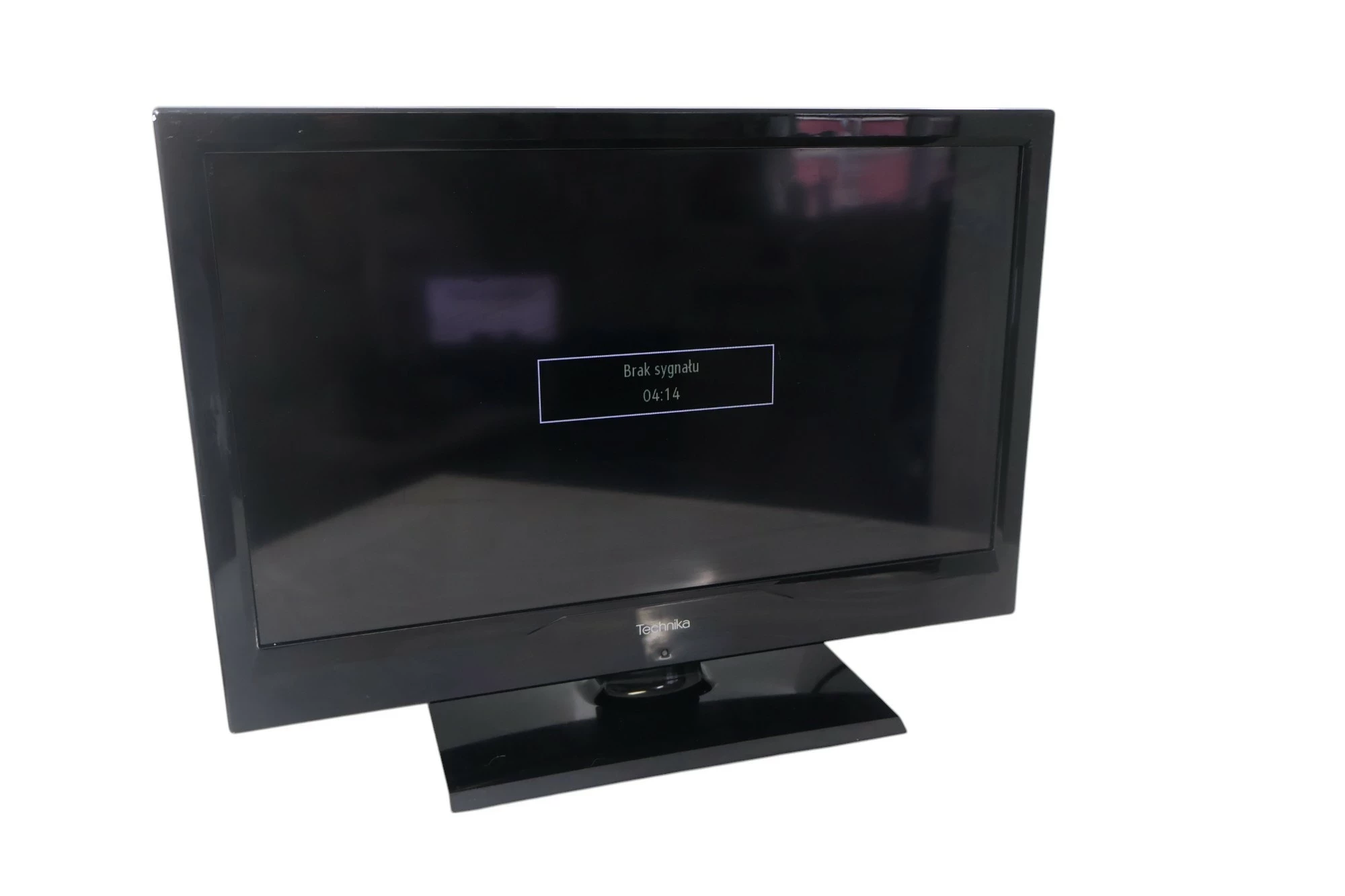 telewizor-led-technika-19-200-b-przekatna-ekranu-cale-1900