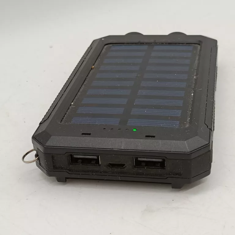 POWERBANK SOLARNY Z LATARKĄ 20000MAH