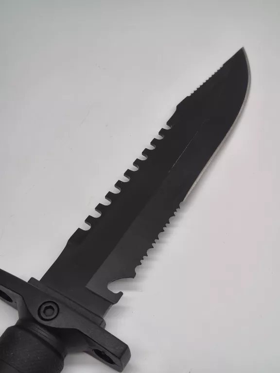 BSH NÓŻ TAKTYCZNY SURVIVALOWY