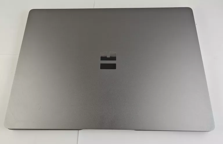LAPTOP TREKSTOR U13B 4/64GB DOTYKOWY
