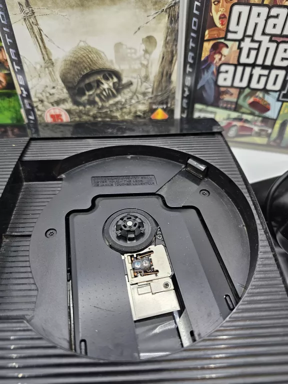KONSOLA PLAYSTATION 3, PAD, 3GRY