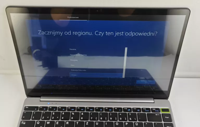LAPTOP TREKSTOR U13B 4/64GB DOTYKOWY