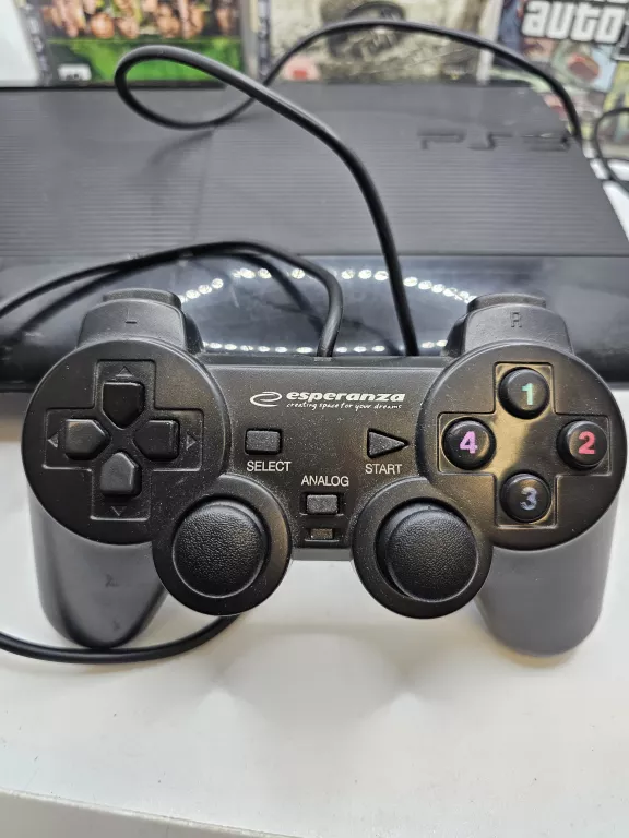 KONSOLA PLAYSTATION 3, PAD, 3GRY