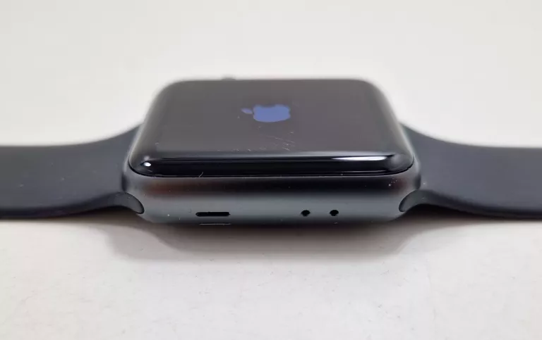 APPLE WATCH SERIES 3 42 MM CZARNY A1859