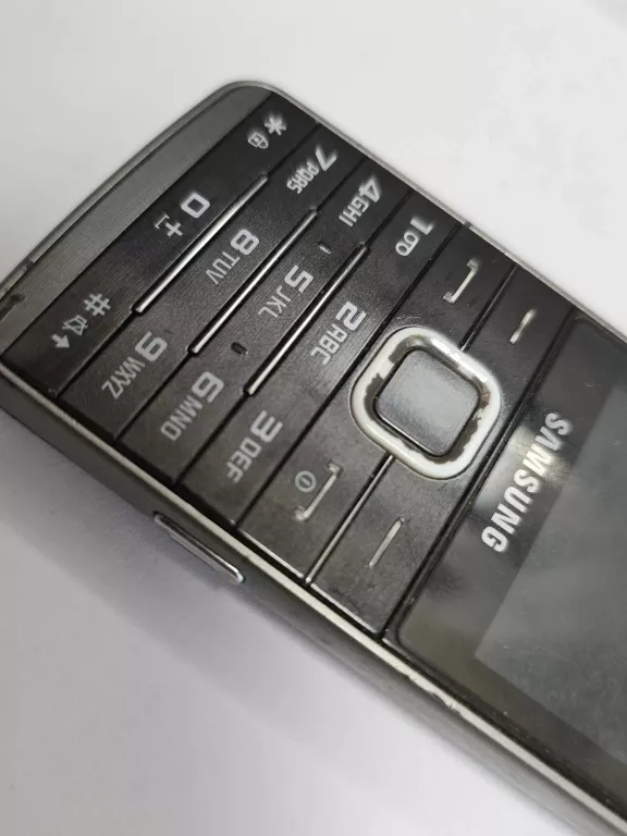 SAMSUNG GT-S5610