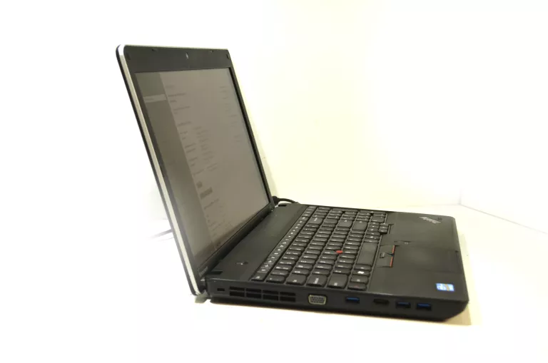 LAPTOP LENOVO E530