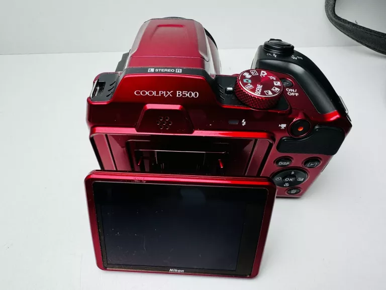 APARAT NIKON COOLPIX B500