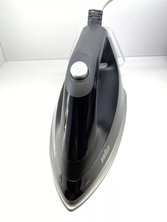 ŻELAZKO PAROWE BRAUN CARESTYLE 7 PRO