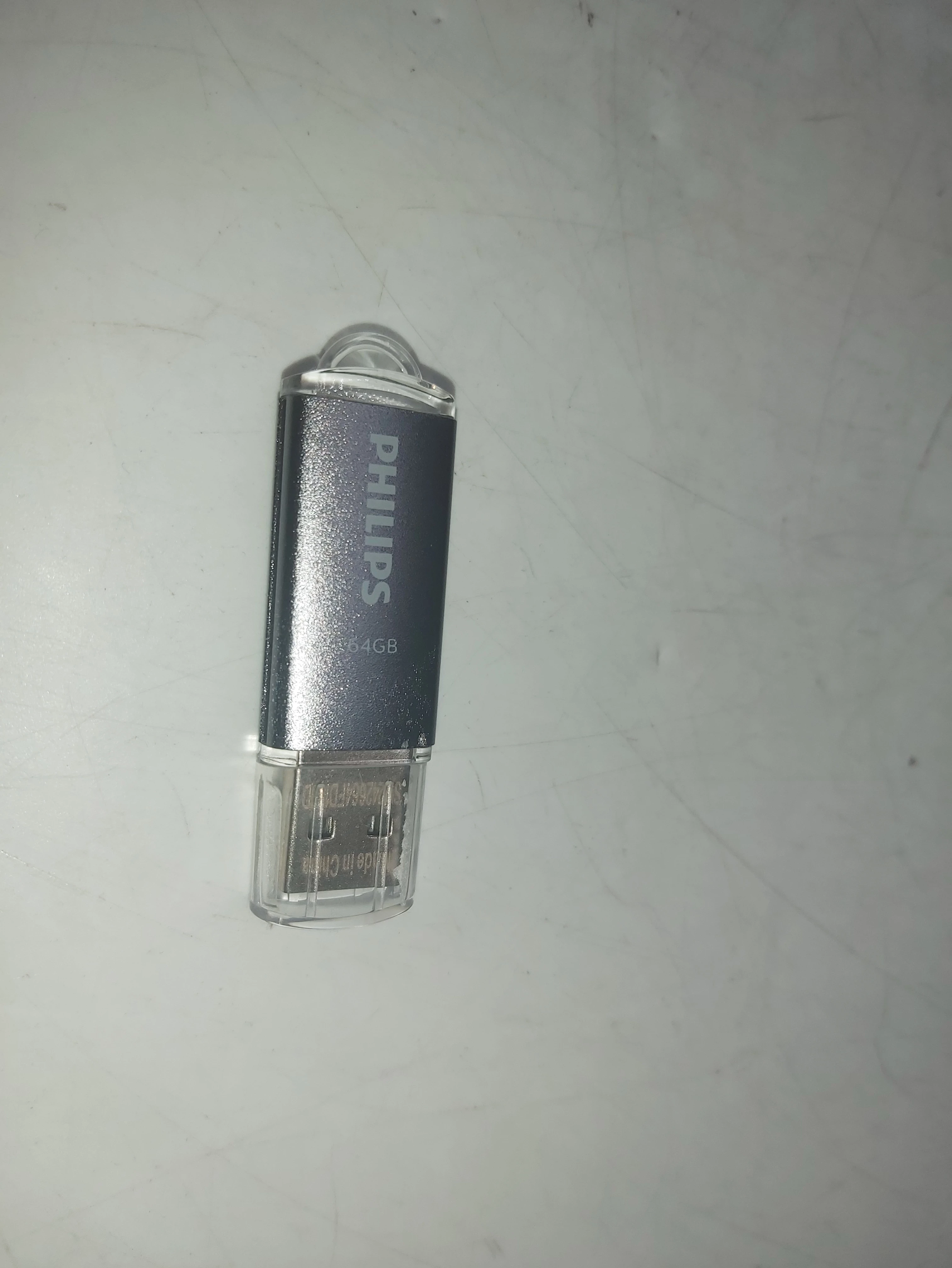 pendrive-philips-64gb-usb-20-stan-11323-2