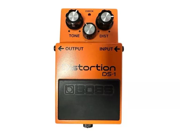 WZMACNIACZ GITAROWY DS-1 BOSS