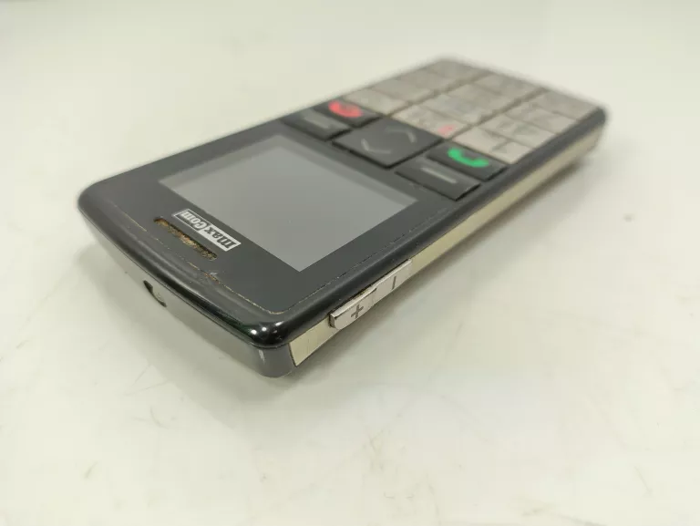 TELEFON MAXCOM MM710BB