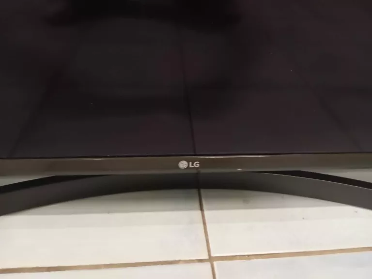 TELEWIZOR LG 55UK6400 + PILOT