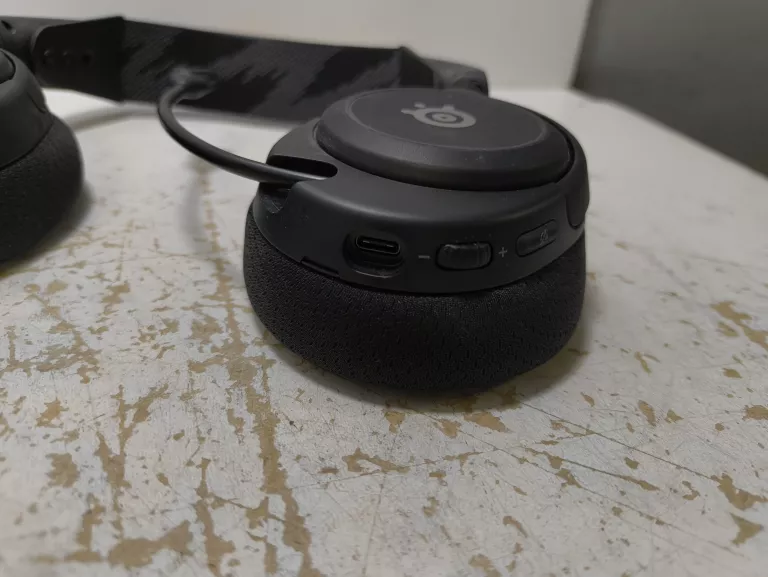SŁUCHAWKI STEELSERIES NOVA 3