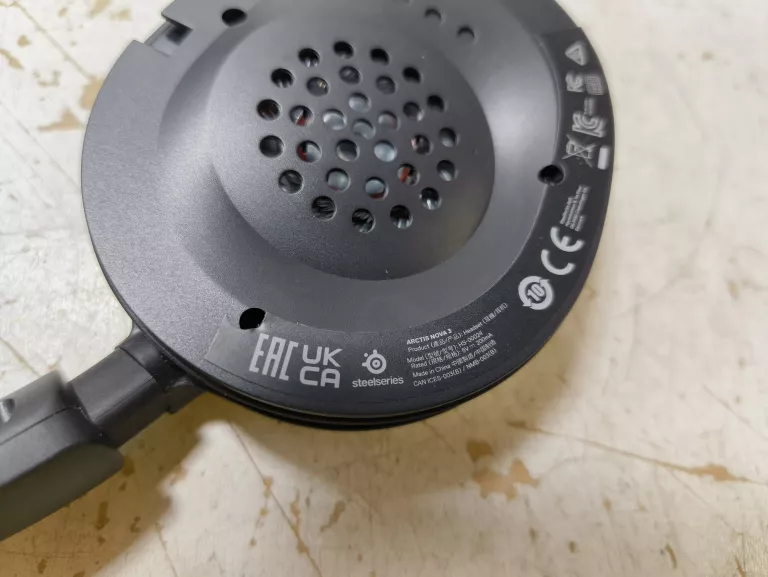 SŁUCHAWKI STEELSERIES NOVA 3