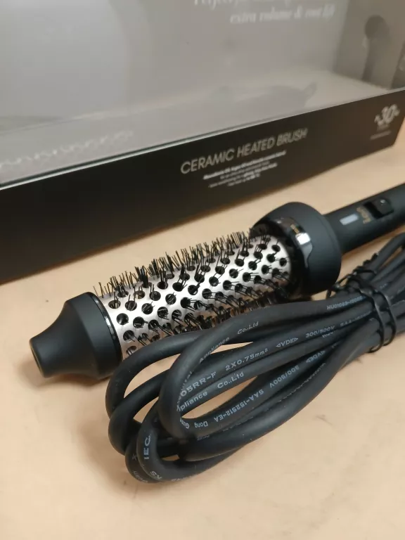 CERAMICZNA SZCZOTKA DO WŁOSÓW DIVA PRO314