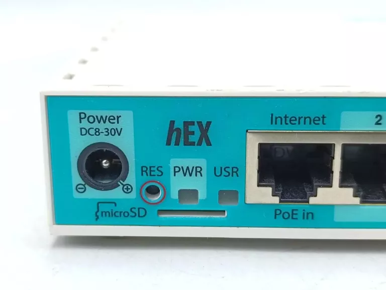 ACESS POINT HEX RB750GR3