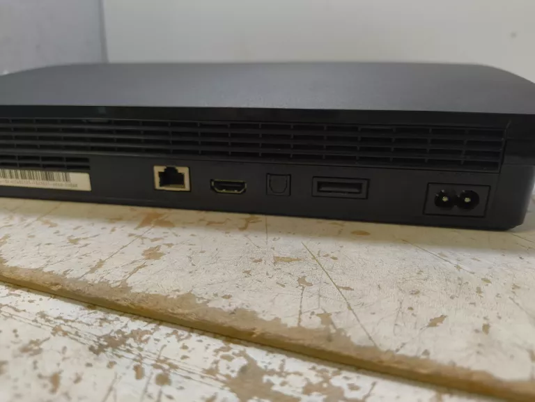 KONSOLA PS3 SLIM 250GB +PADY, MOVE, 13 GIER