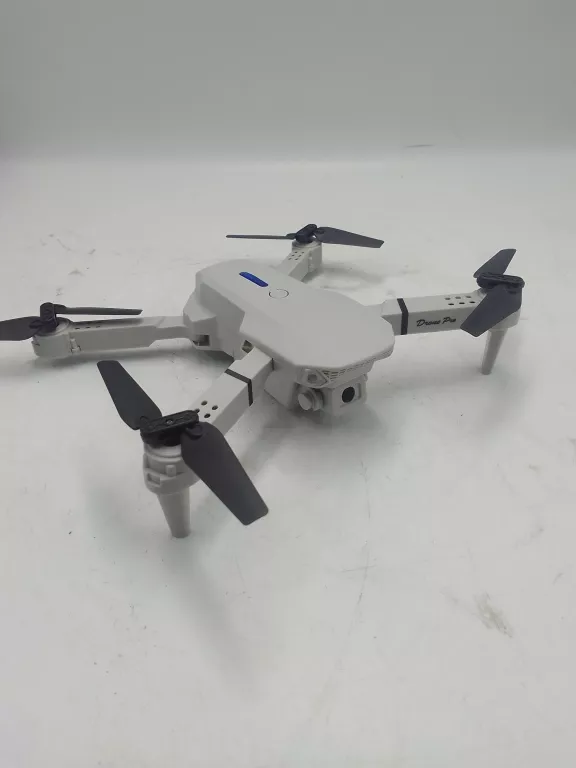 DRON E88 PRO FOLDABLE DRONE