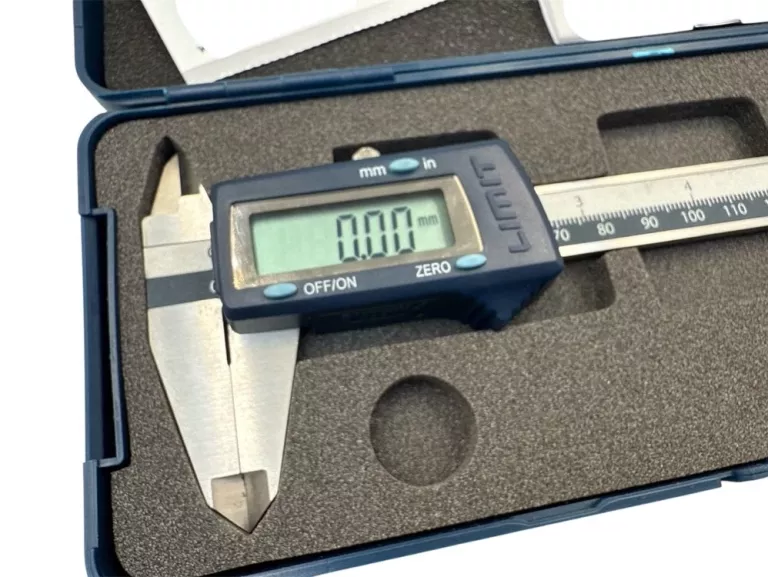 SUWMIARKA ELEKTRONICZNA LIMIT 150 MM